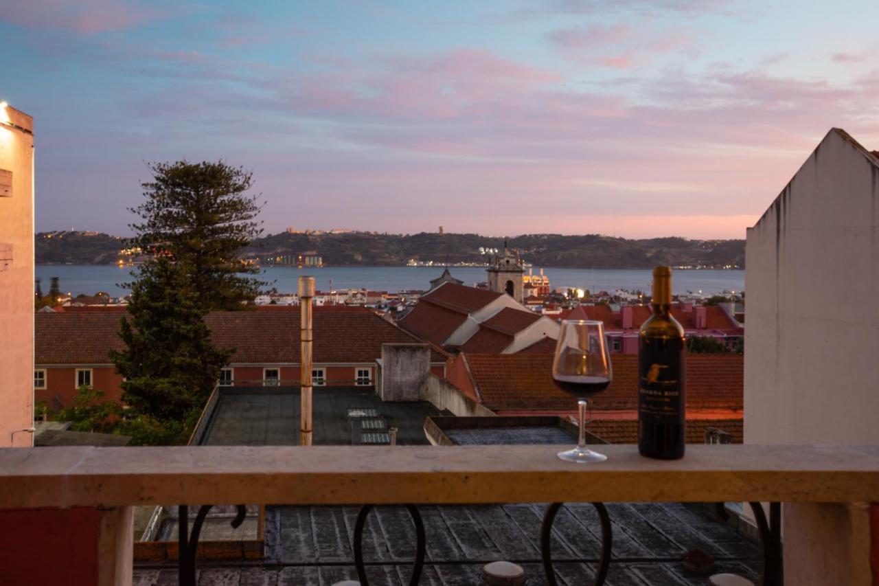 Ambassador River View Suites Lisboa Екстериор снимка